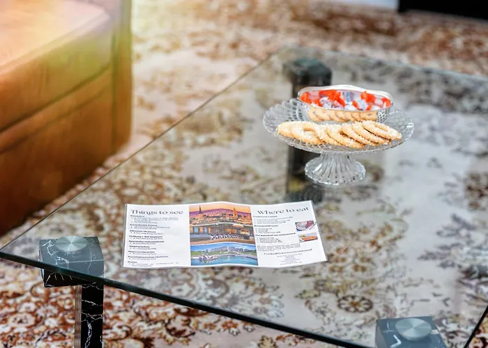 *Opera Luxury Apartment* 2Br